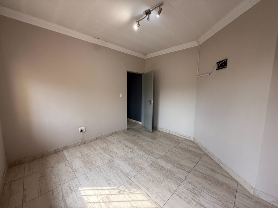 4 Bedroom Property for Sale in Melodie North West
